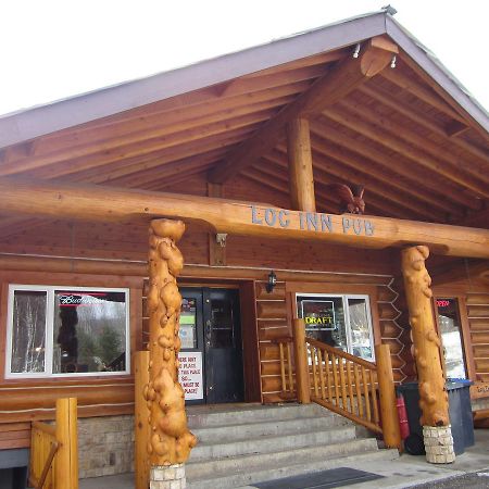 Log Inn & Pub Avola Luaran gambar